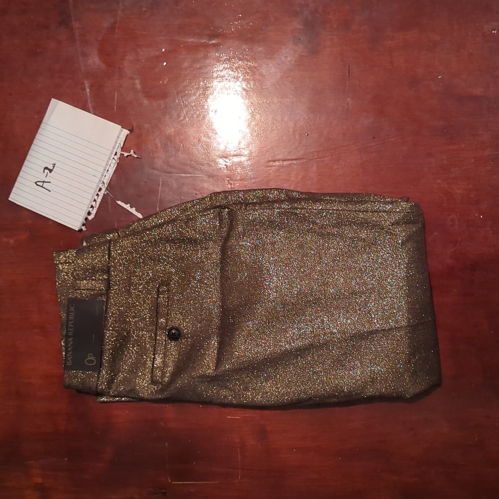 Banana Republic size at zero petite gold sparkling ankle length pant NWT